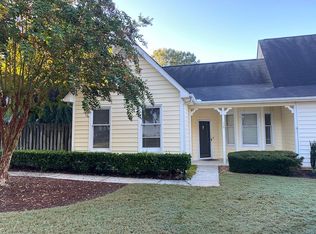 139 Victoria Way, Roswell, GA 30075