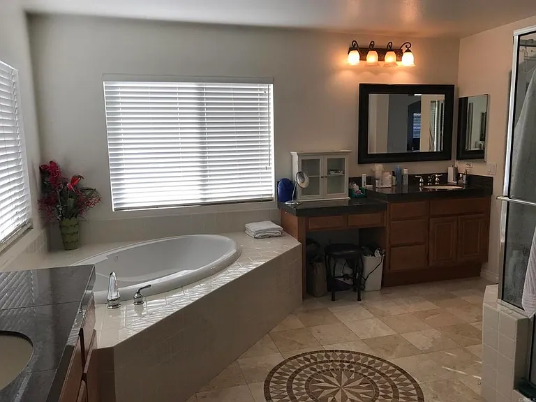 7908 Calle Oliva — Photo 15