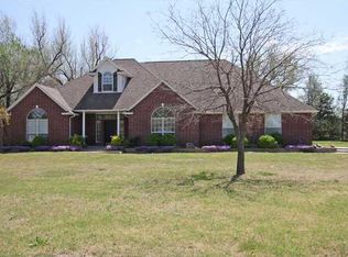 2310 SW 59th St, Mustang, OK 73064
