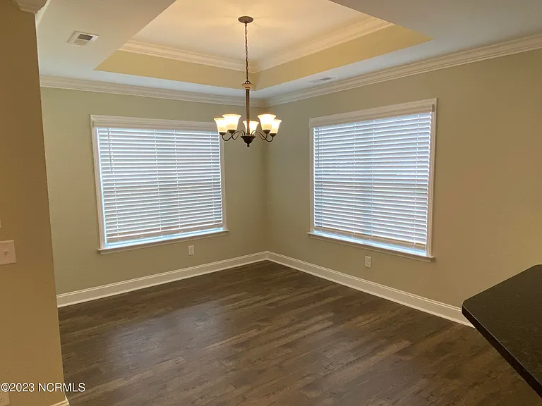 2417 Zircon Dr — Photo 4