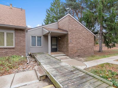 1005 Grenoble Dr Unit H, Lansing, MI, 48917