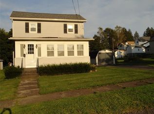 221 Prospect St, Cambridge Springs, PA 16403