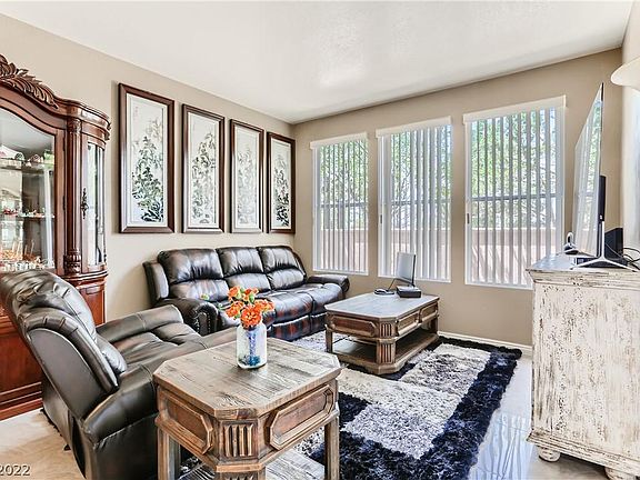 5th image of 251 S Green Valley Pkwy Unit 3213