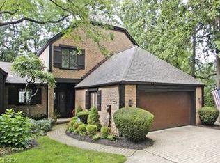 835 Brick Mill Run #14, Westlake, OH 44145