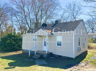 305 Perry St, Louisburg, NC 27549