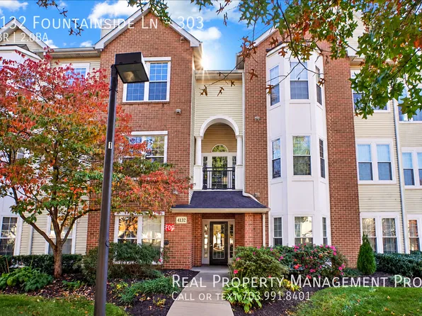 4132 Fountainside Ln Unit 303, Fairfax, VA 22030