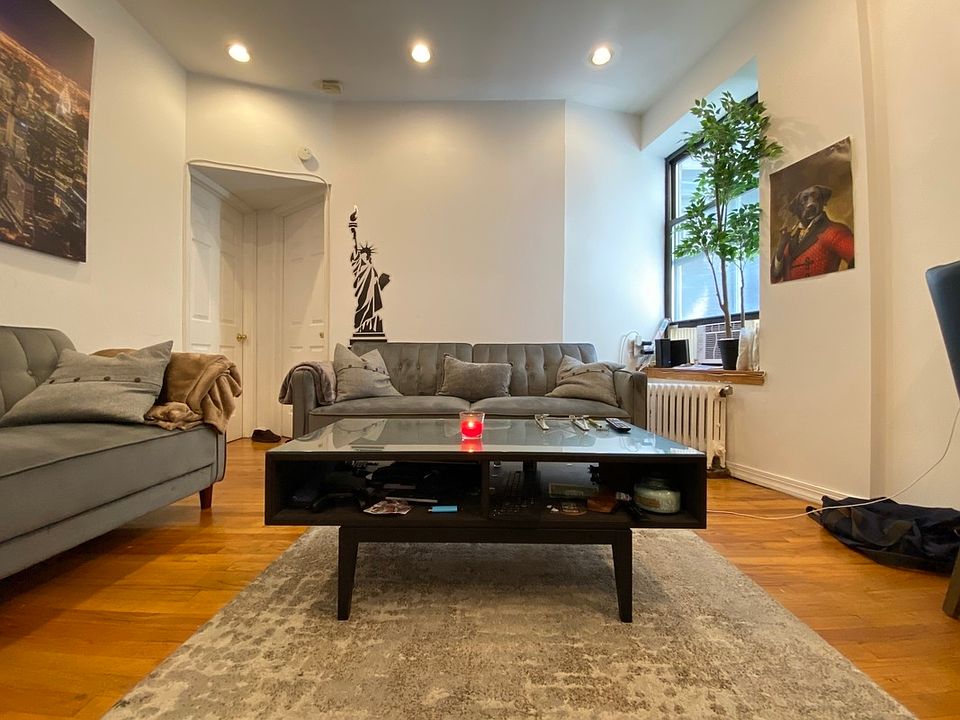 2nd image of 188 2nd Ave APT 4A