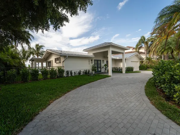 1011 Singer Drive, Singer Island, FL 33404