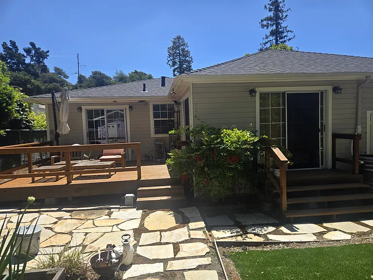 4195 Maple Ave — Photo 11