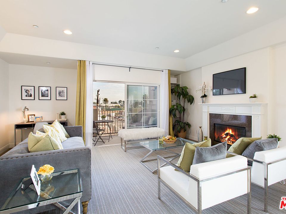 1st image of 1271 Federal Ave APT 202
