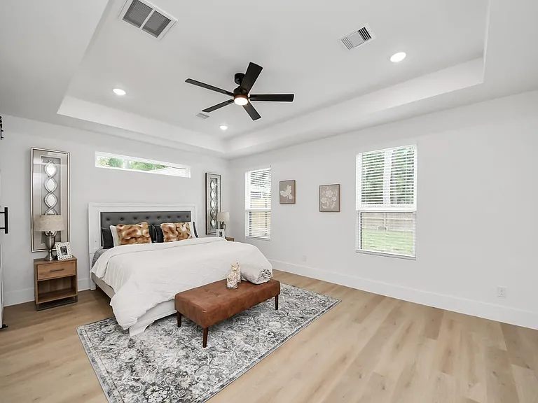 23851 Creekwood Dr — Photo 47