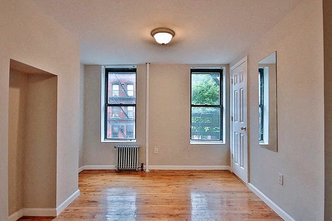 1st image of 516 E 5th St APT 14