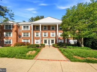 7680 Tremayne Pl APT 110, Mc Lean, VA