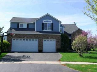 1795 Somerset Ln, Mundelein, IL 60060