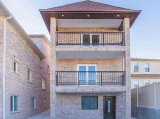 715 College Pl #2, College Pt, NY 11356