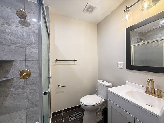 2nd image of 30 Melissa Rd