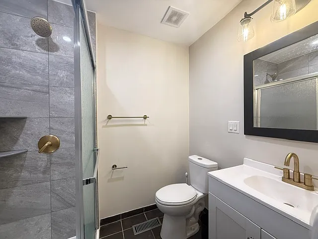 30 Melissa Rd — Photo 2