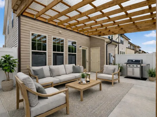 9941 Sweet Basil Dr, Wake Forest, NC 27587