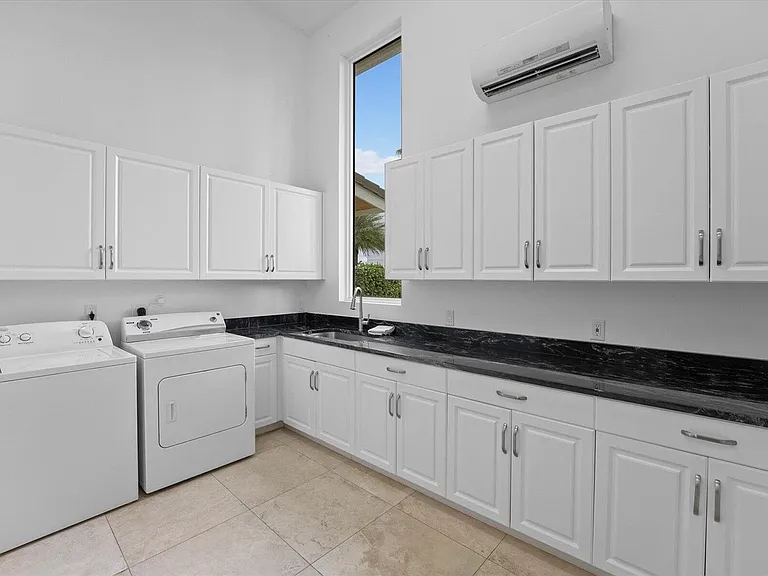 3794 Shutterfly Way — Photo 45