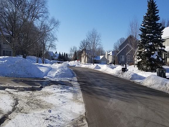 4th image of 16737 Candlewood Pkwy