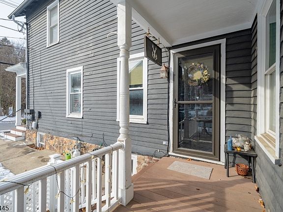 3rd image of 44 Main St