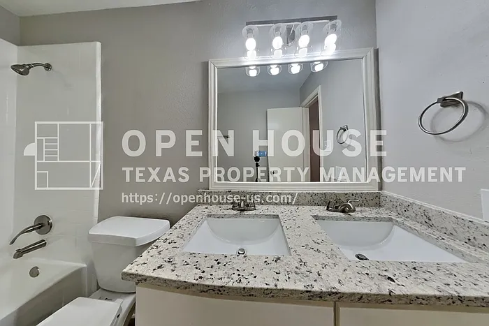 16819 Kettle Creek Dr — Photo 17
