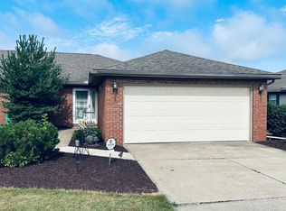 210 Crestwood Dr, Willard, OH 44890