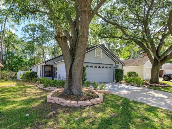 148 Lakeside Cir, Sanford, FL 32773