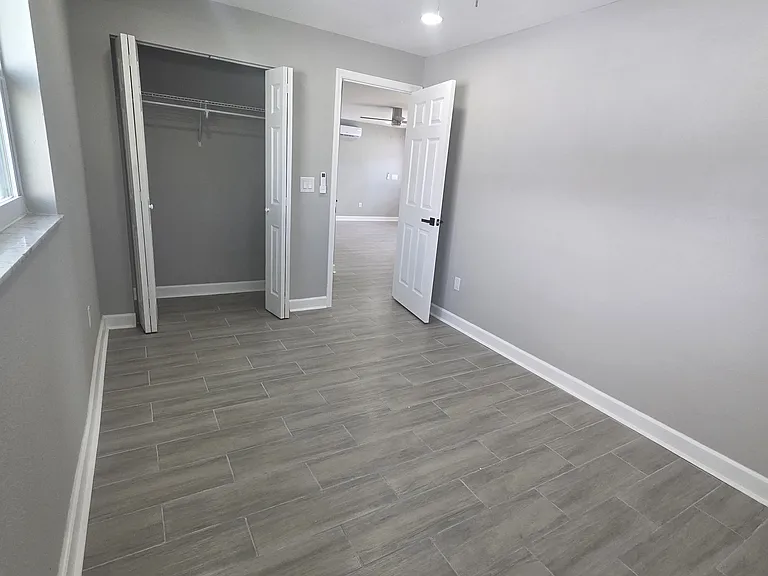 14906 N Bayshore Dr #2 — Photo 9
