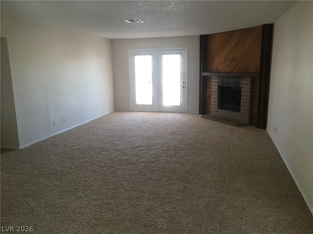 Building Photo - 2897 Rosemary Ct #0