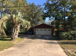 410 Paradise Rd, Niceville, FL 32578