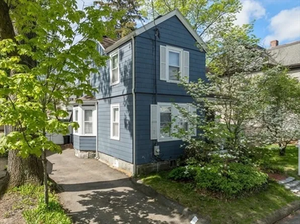 123 Brown St #1, Waltham, MA 02453