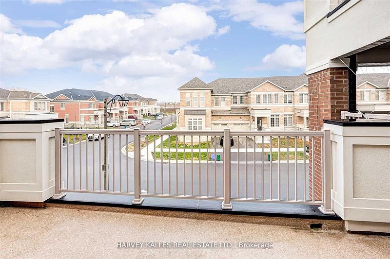 Markham Townhouse for rent - 3 Bedrooms — photo 11