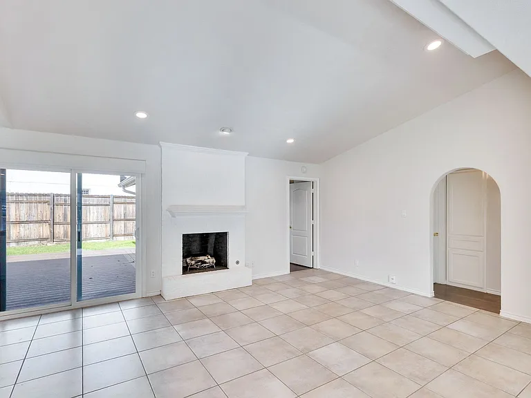 7709 Shoal Creek Blvd — Photo 9