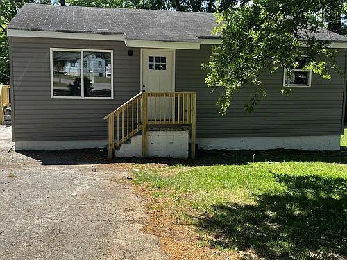 5201 Tanner St Photo 1