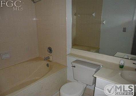5th image of 12966 Sandpoint Ct #A