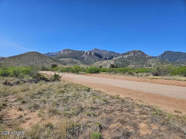 4 Acres S Stephanie Place #-, Hereford, AZ 85615