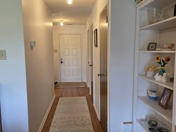 123 Conway Ct, Exton, PA 19341