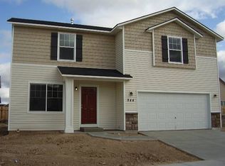 944 E Folgado St, Kuna, ID 83634