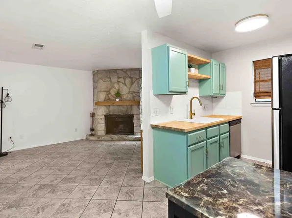 4307 S 1st St APT 106, Austin, TX 78745
