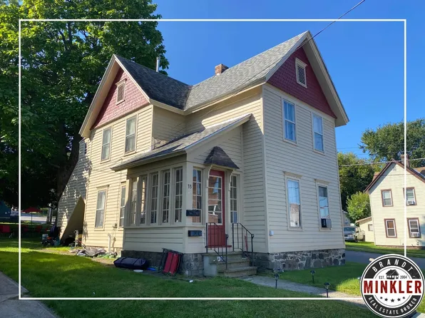 33 2nd St, Gloversville, NY 12078