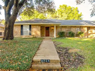 3704 Ashford Ave, Fort Worth, TX 76133