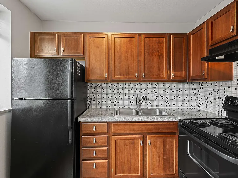 Rocket Apartments — Photo 37