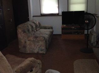 61 Perry Dr, New Milford, CT 06776