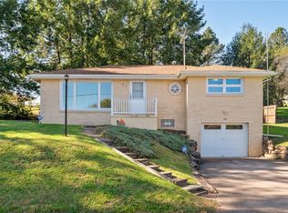 1016 Camelot Dr, Apollo, PA 15613