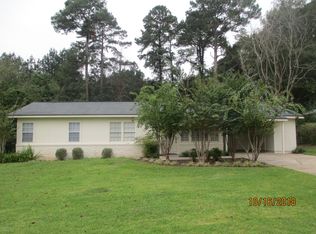 2919 15th Pl, Meridian, MS 39305