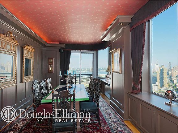 2nd image of 500 W 43rd St #40CD