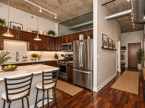 4th image of 1305 S Michigan Ave APT 1402