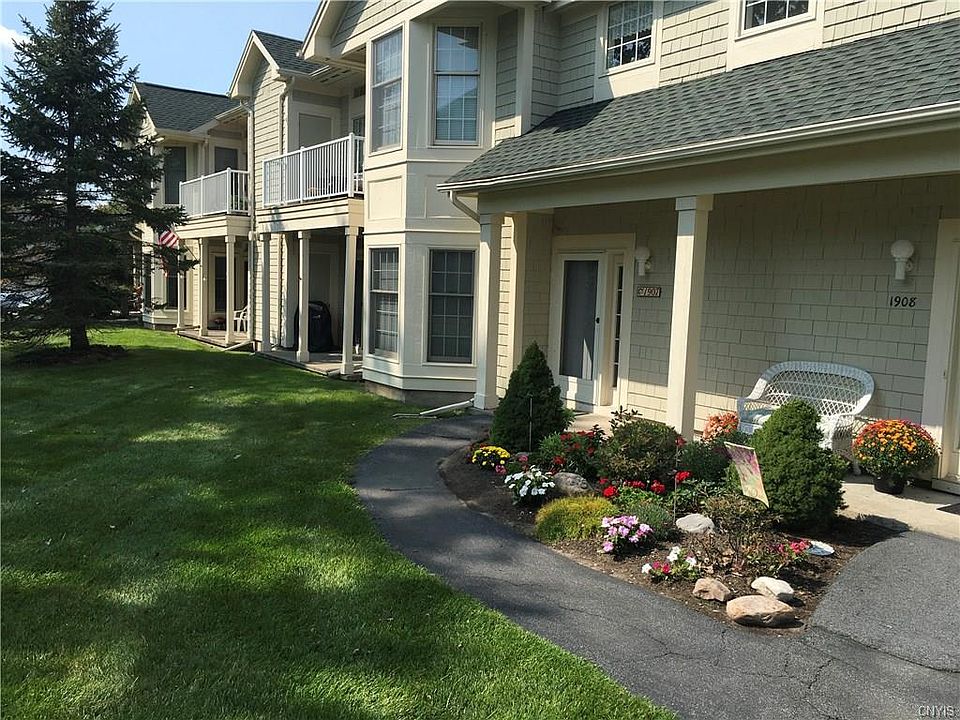 1st image of 1907 Greymoor Way