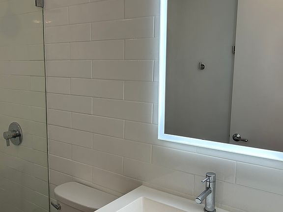 3rd image of 1855 Palm View Pl APT 118